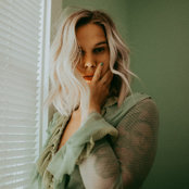 Meg Poore Tuttle's photo