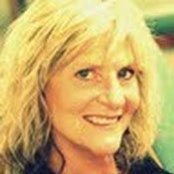 Betsy Devons billede