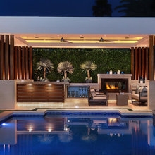Pool Bar