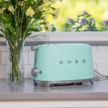 New retro kitchen