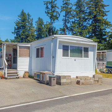 16 - 2911 Sooke Lake Rd