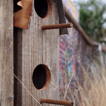 BIRDFEEDERS/HOUSE