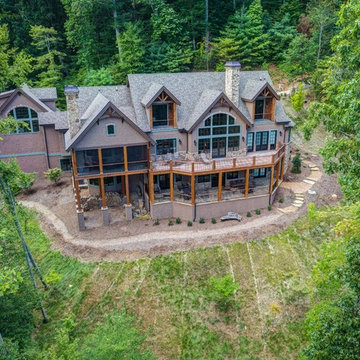 SkyTop Estate