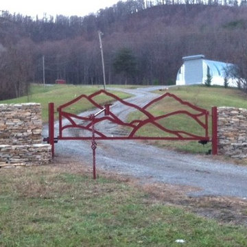 g003 Custom Steel Mountain Driveway Gate
