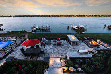 Inspiration for a coastal home design remodel in Detroit