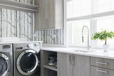 Inspiration for a transitional laundry room remodel in Chicago