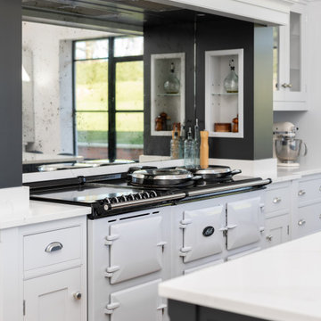 Timeless Elegance In-Frame Cockbead Shaker Kitchen