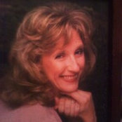 Debbie Davis's photo