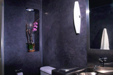 Powder room photo in New York