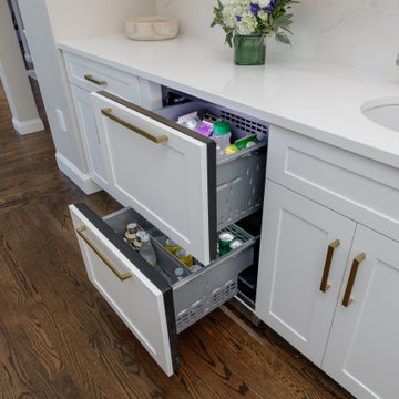 Bright Bay Kitchen