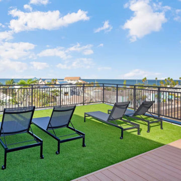 Short Term Rental with Pool in Treasure Island