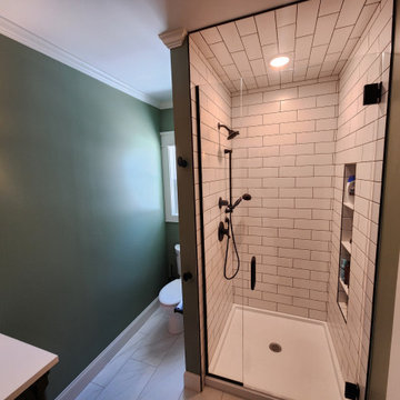 Perrin & Colleen Addition (Master Bathroom), SE GR