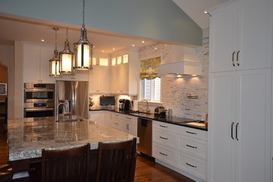 Inspiration for a kitchen remodel in Ottawa
