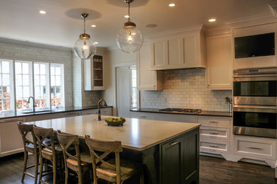 Example of a mountain style kitchen design in Birmingham
