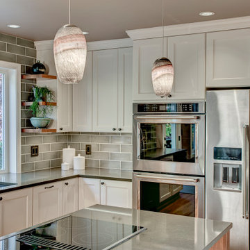 Woodinville Kitchen Fit for an Artist