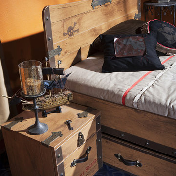 Pirate ship bedroom