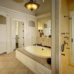 MICHAEL MOLTHAN LUXURY HOMES - Medicine Cabinets