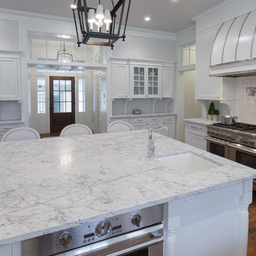 Clean and Classic Kitchen