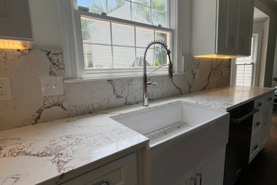 Kitchen - coastal kitchen idea in DC Metro