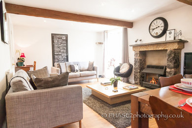 Inspiration for an eclectic living room in Other.