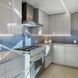 Edgecliff - Flush-mount Ceiling Lighting