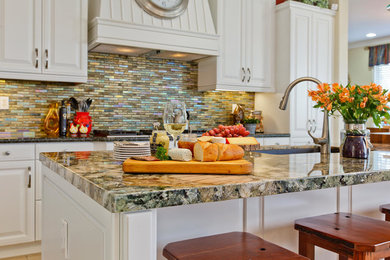 Inspiration for a transitional kitchen remodel in San Diego