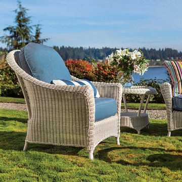 Outdoor Club Chair in White Wicker