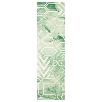 Safavieh Dip Dye Collection DDY678 Rug, Green/Ivory, 2'3"x8'