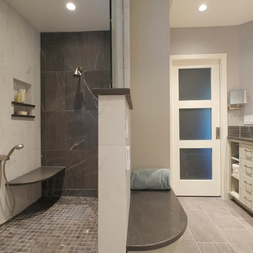 Master Bath with a Curve