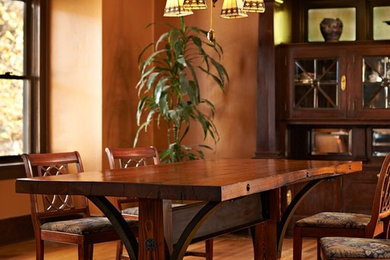 Dining room - dining room idea in Seattle