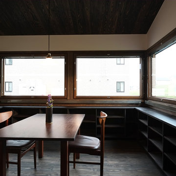 庭と縁側で広がる平屋