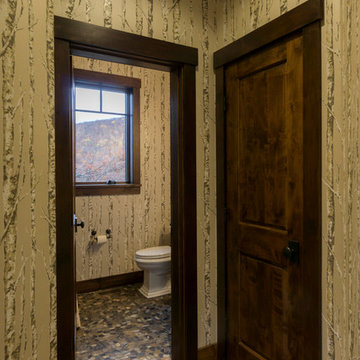 Custom Slopeside Ski Home Lincoln NH