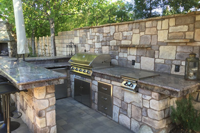 Patio - patio idea in Los Angeles