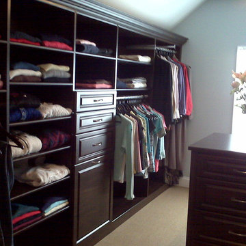 Walk-In Closets