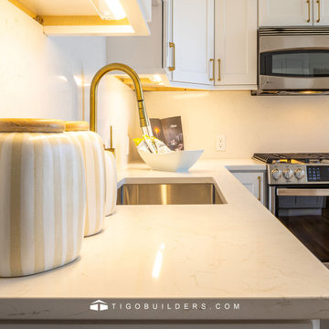Cape Cod Kitchen - White Shaker
