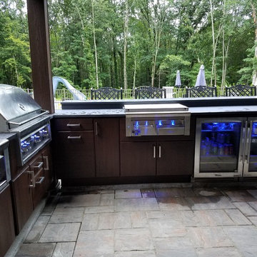 ALL DECKED OUT OUTDOOR KITCHEN