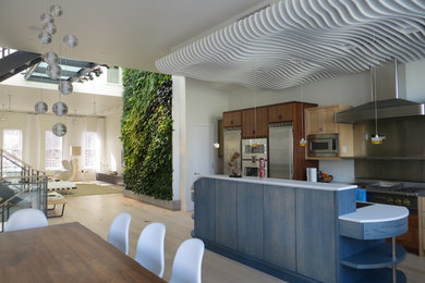 Example of a trendy kitchen design in New York