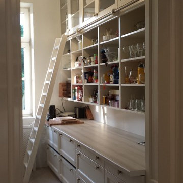 English with the hidden larder
