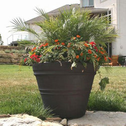 Poly Resin Rolled Rim Pot - Products
