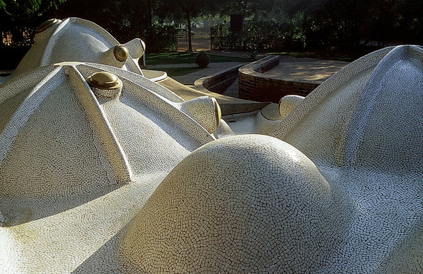 The Pritzker Prize Goes to India's Low-Cost Housing Pioneer