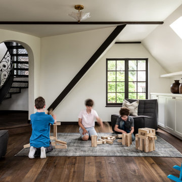 Laurelhurst Storybook Residence