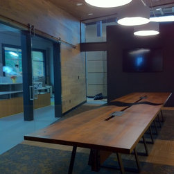 Seattle conferance table - Products