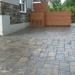 Pav&eacute;-uni et murets - Products