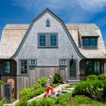 Laissez-Faire (Cape Cod, MA)
