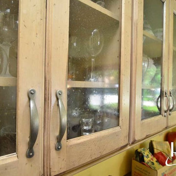 Warm Verona Farmhouse | Haas Cabinet