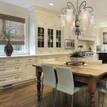 Varaluz Soho 6-Light Chandelier Installed Above Dining Table
