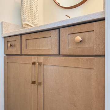 Inviting & Airy Algonquin Kitchen