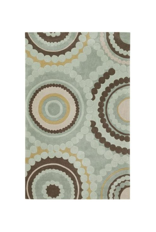 Choosing Area Rug for Family Room