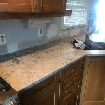 12866 - Colonial White Leathered Granite Project
