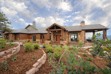 Elegant exterior home photo in Denver